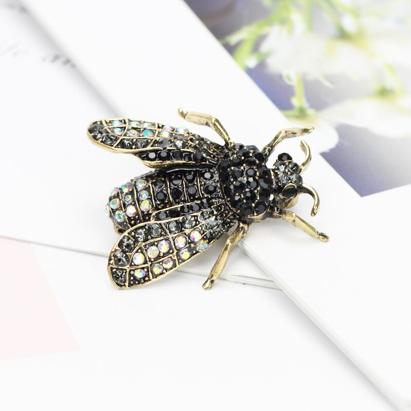 European and American Cross-border Small Bee Brooch Women's Enamel Accessories Corsage Korean Sweater Fashion Atmospheric Pin Fixed Decoration