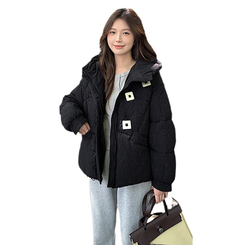 Chaqueta de algodón de pluma para mujeres 2024 nuevo tipo de pan de hebilla cuadrada de invierno suelta chaqueta de algodón con capuz chaqueta corta de mujer