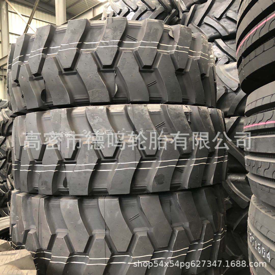 315/70R22.5 camión de alambre de acero neumático de vacío de alambre de acero patrón de mina