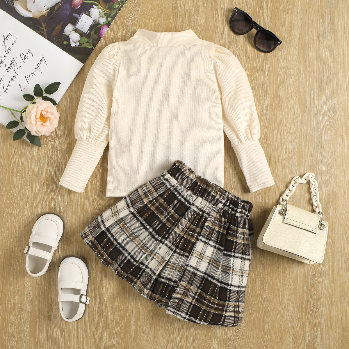 2024 Autunno Ragazze Manica Lunga Maglia a Strisce + Gonna a Scacchi Irregolare Due Pezzi Set_voghion.com
