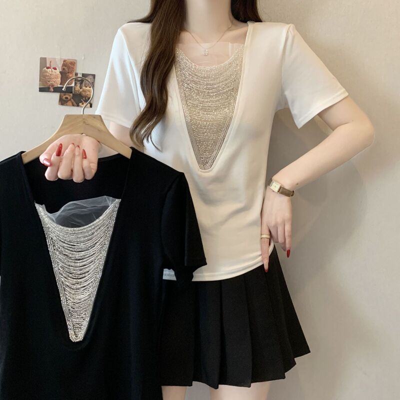 Plus-Size Designer Sequin V-Neck Short-Sleeve T-Shirt for Women, Summer New Style, Loose Fit, Slimming, Tummy-Concealing, Fashionable Top Plus-Size Designer Sequin V-Neck Short-Sleeve T-Shirt for Women, Summer New Style, Loose Fit, Slimming, Tummy-Concealing, Fashionable Top
