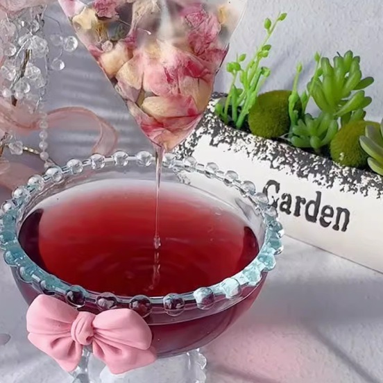 震え音の同じ種類のリンゴのバラのハスの葉のお茶の桑の実のオレンジの皮の女神の美しいお茶の工場は代行して札を貼って注文します。|undefined