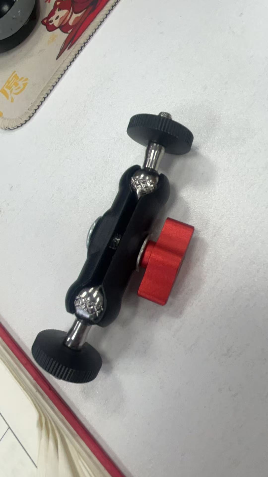 Manija de metal con clip de edamame