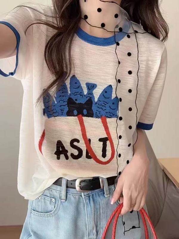 ブルーの漫画プリント右肩薄い半袖Tシャツ韓国スタイル超見栄えの良いユニークな美しいトップ2025夏|undefined