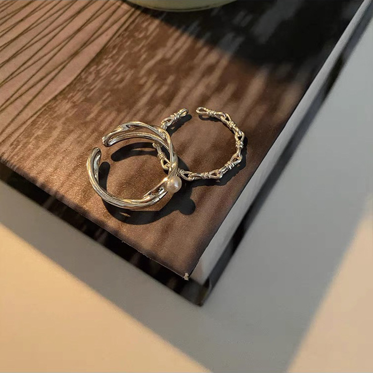 French Vintage Interlaced Pearl Ring Set For Women Elegant Style_voghion.com