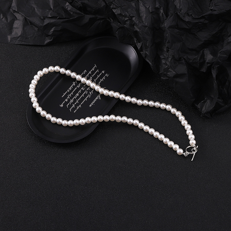 Imitation Pearl Necklace 1