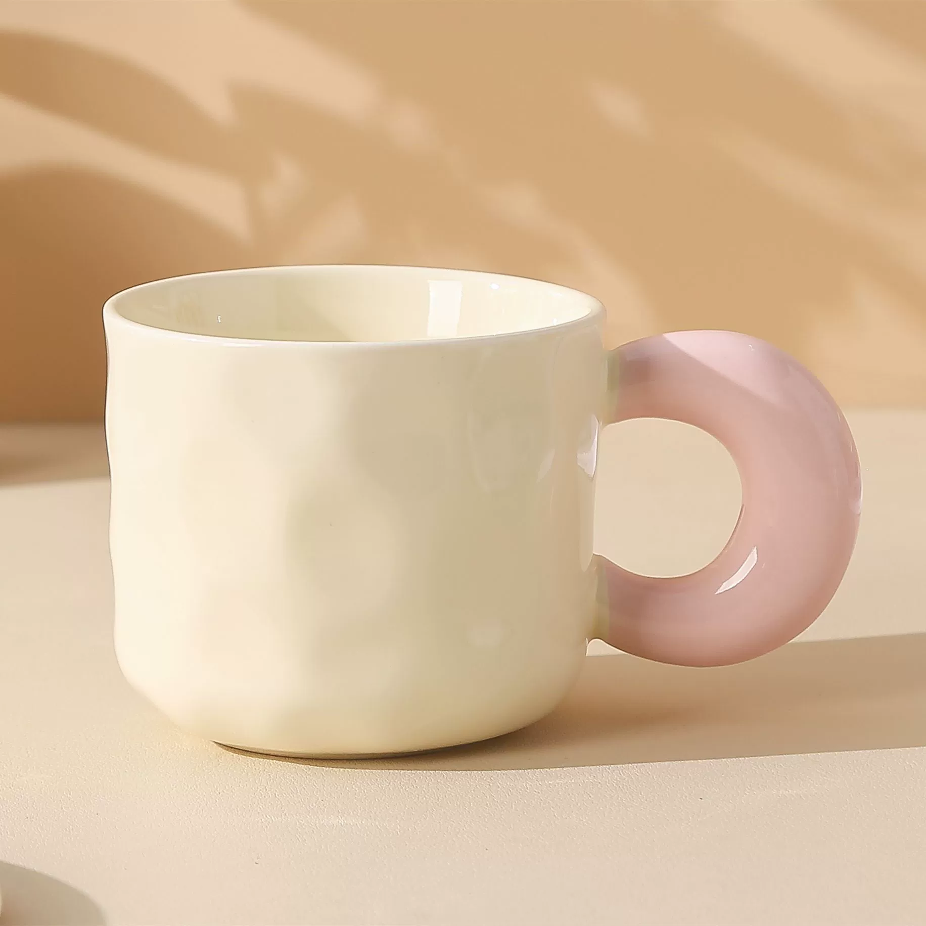 Contrasting Ring-Handle Ceramic Mug, 301–400 ml, Textured Pastel Colors
