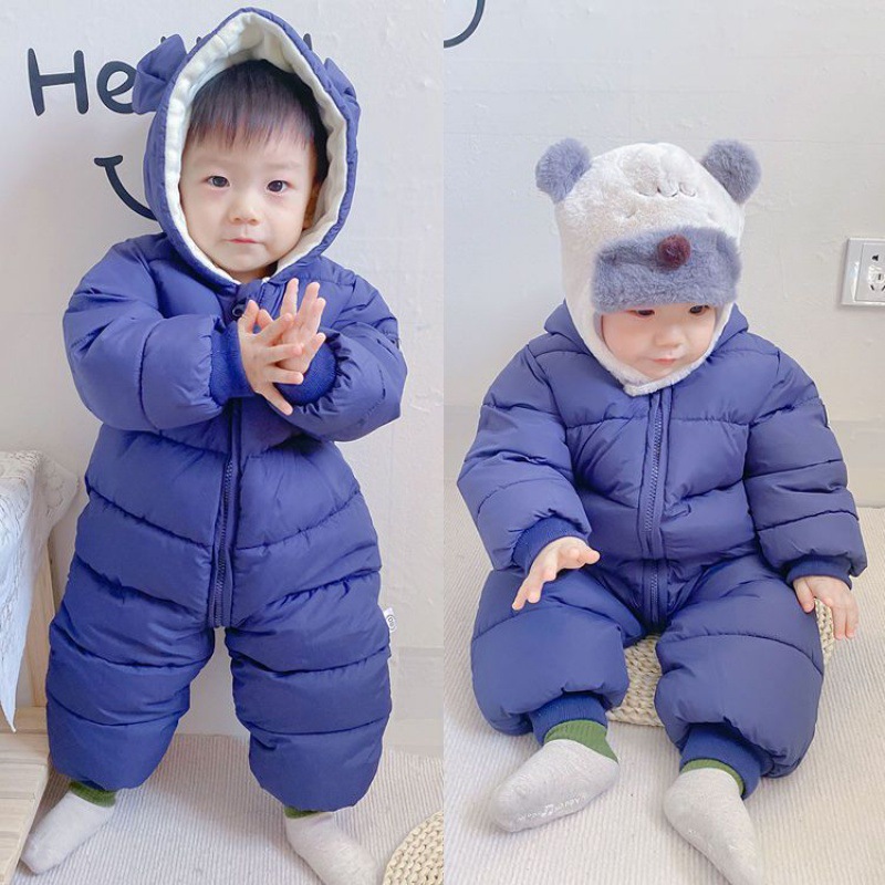 어린이 점프 수트  옷 겨울은 옷을 세트 옷을 입고 나갑니다.