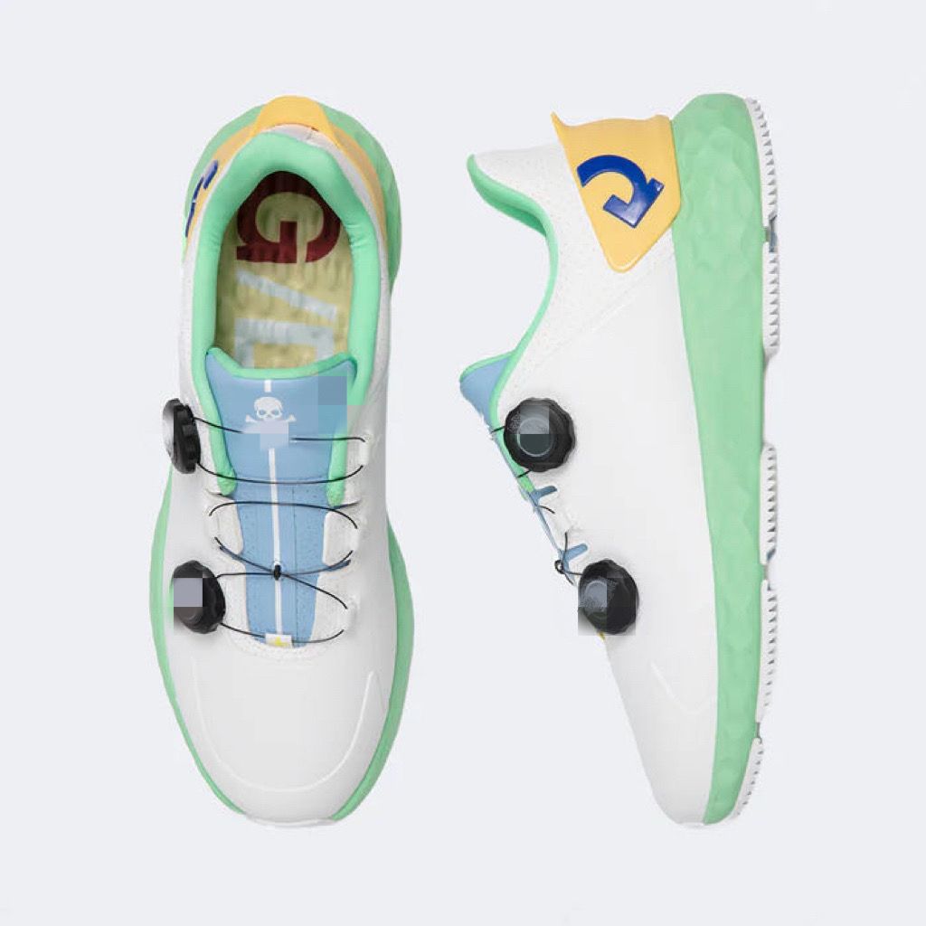 흰색과 녹색 신발이 너무 작습니다. 한 사이즈 크게 선택하세요.