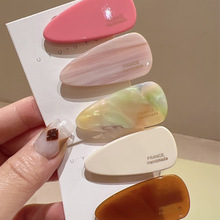 �¿������Ů�L��ɫ�l�A߅�A���s���|��ɐ۰�ɫ�����A�l������A