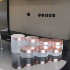 バラ金クリーム瓶高級クリーム缶化粧品分注容器汎用包装瓶缶の美しいデザイン