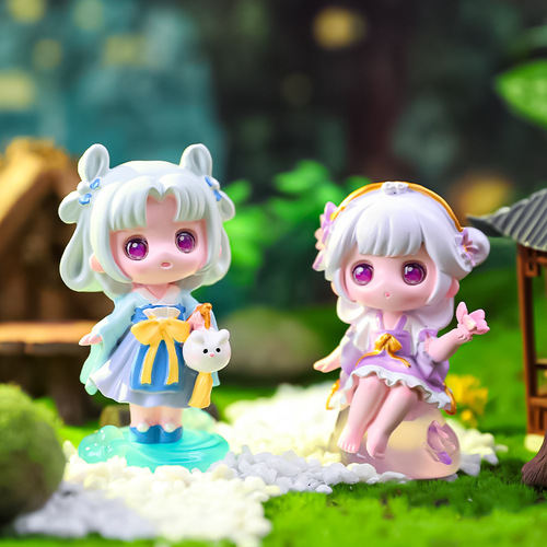 National trend ancient style Hanfu girl ornaments new style spring breeze blind box hand figure girl dream decoration small gift