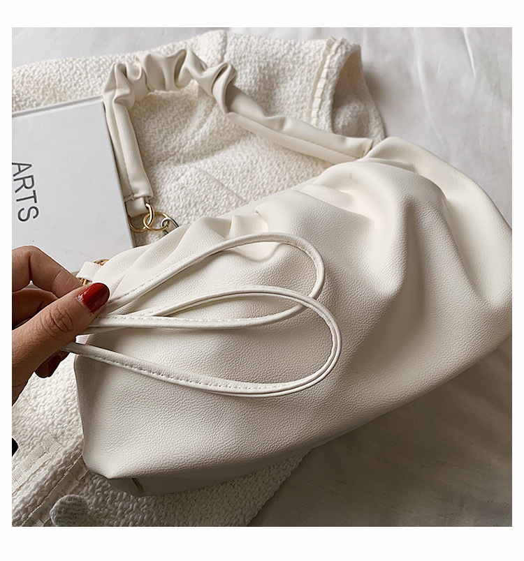 Western Style Pleated Chain Cloud Bag Female Summer 2021 New Fashion Simple Shoulder Underarm Bag Crossbody Dumpling Bag display picture 24