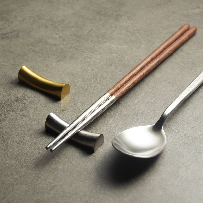 Легкий роскошный держатель для палочек из нержавеющей стали 304 Ресторан Общественный держатель для палочек из цельного матового золота гостиничная посуда подушка в форме палочек для еды