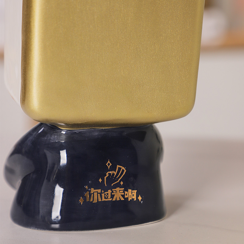 Estrictamente seleccionado Oro Fortuna alcancía mascota caja de monedas de cerámica decoración alcancía cajero tienda Ceremonia de Apertura