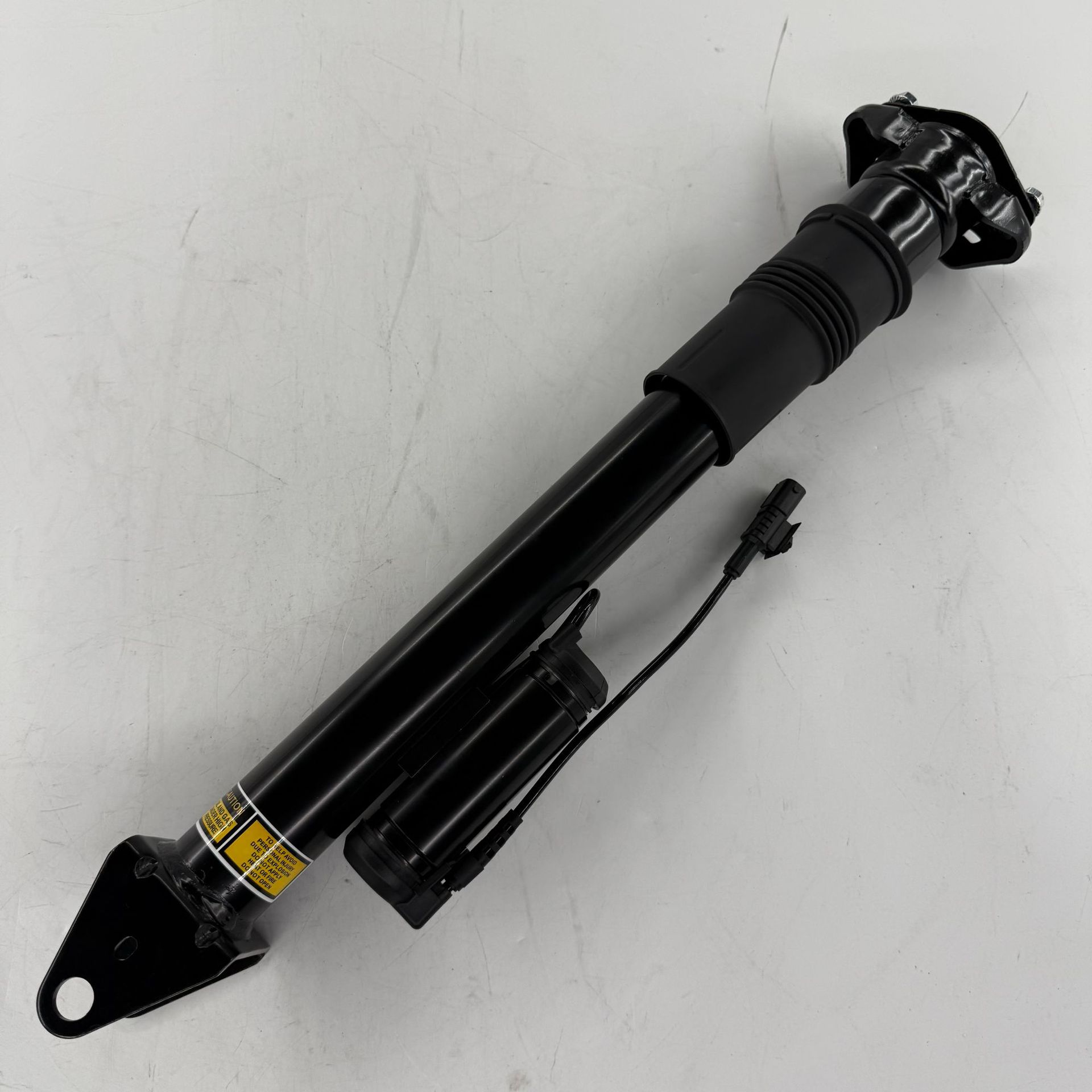 Suitable for Mercedes-Benz W164 Rear Air Suspension Shock Absorber 1643203031/1643200731