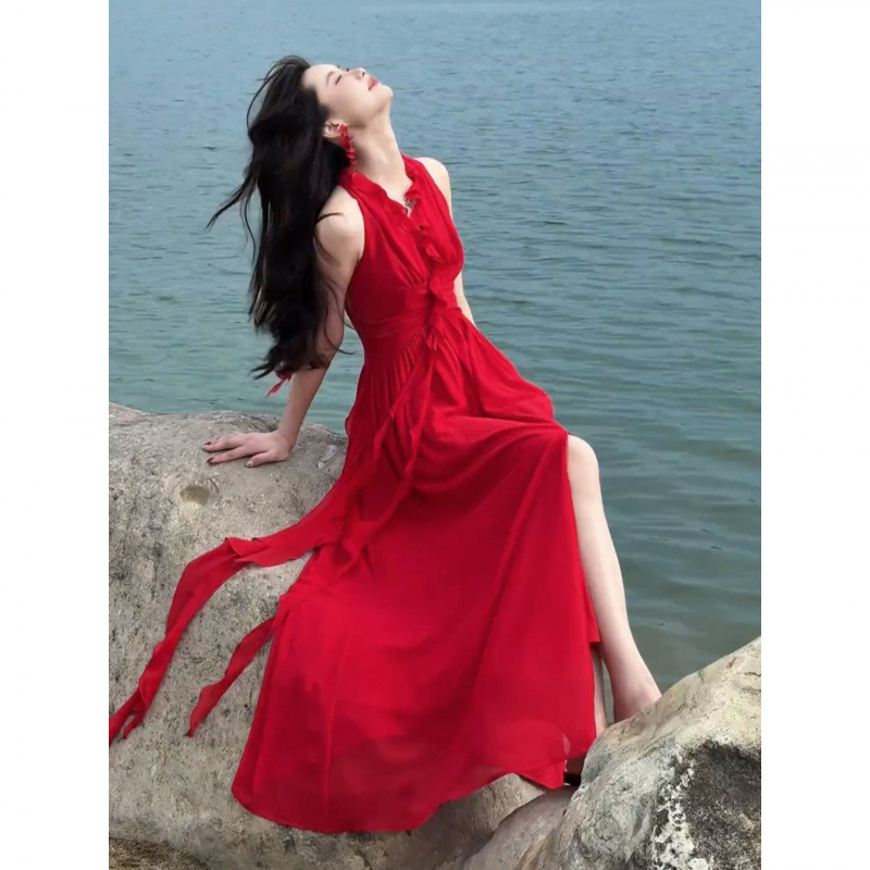 French-Style Red Halter Neck Strap Dress for Women, Summer 2026 New Popular Model, High-End Beach Vacation Long Dress French-Style Red Halter Neck Strap Dress for Women, Summer 2026 New Popular Model, High-End Beach Vacation Long Dress