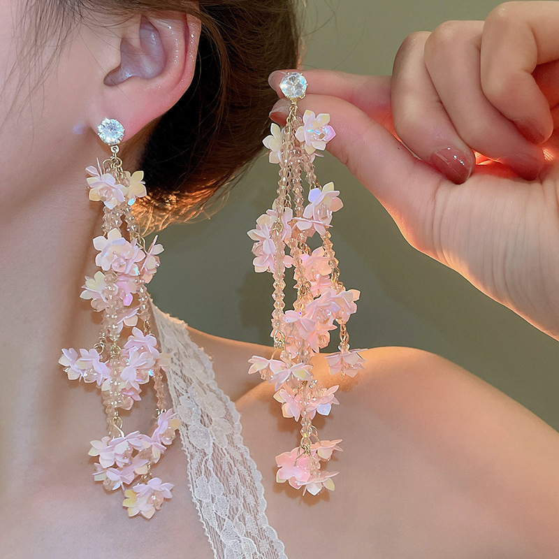Pendientes de borla de flores de tela de aguja de plata Pendientes de estilo de vacaciones junto al mar