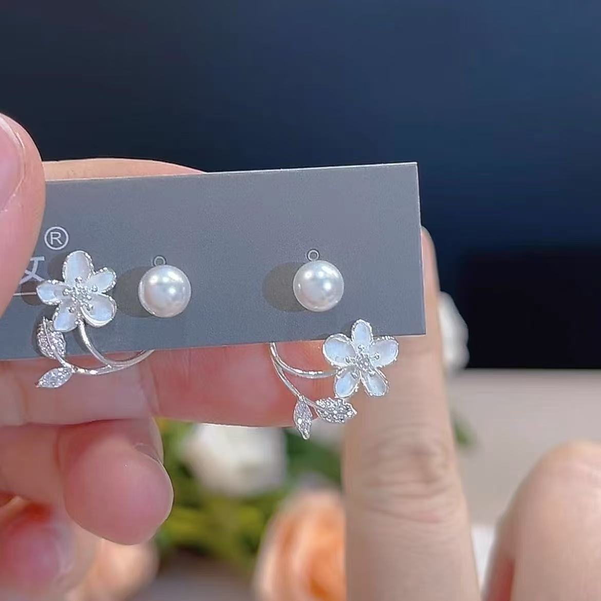 fashion super fairy style dual-wear style flower pearl stud earrings earrings light luxury gentle special-interest design all-match earrings for women
