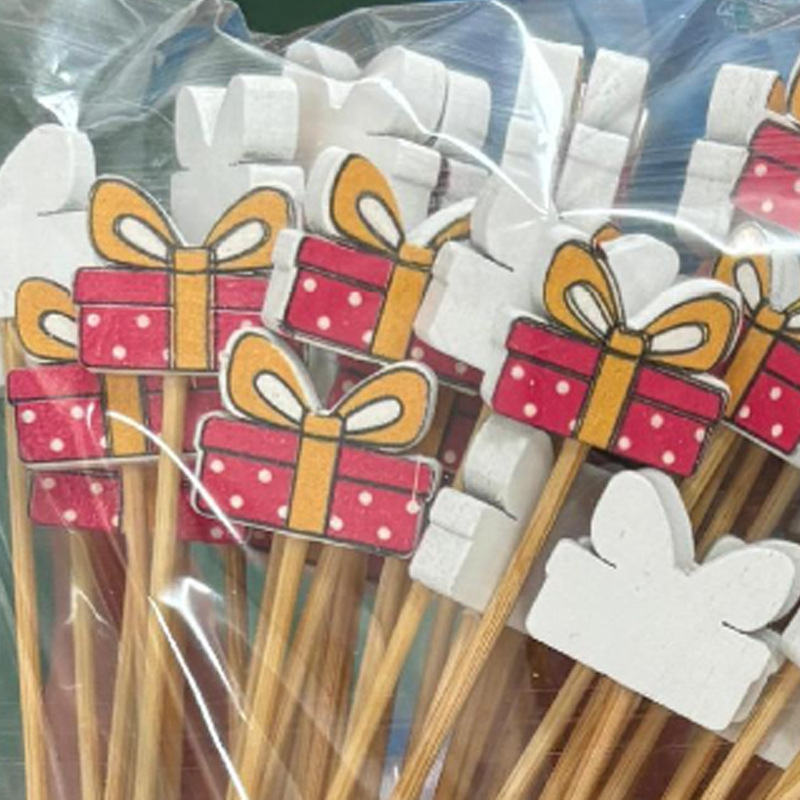 Palo de fruta de Navidad 100 unids/pack palo de bambú desechable Santa Claus fruta tenedor Pino alzo palo de fruta