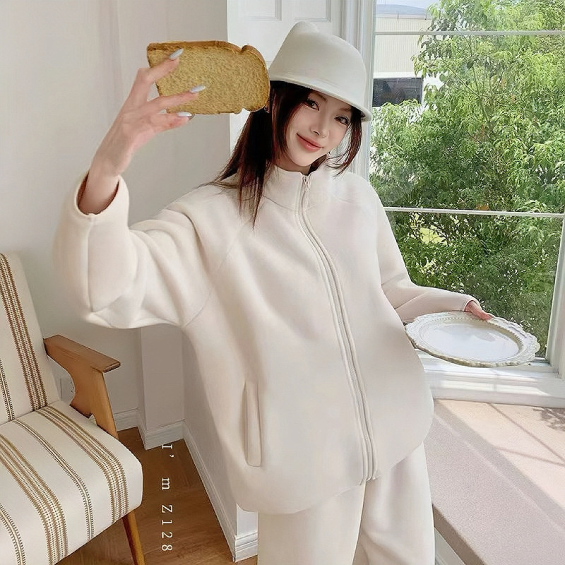 26 Winter Women's Thickened Dolphin Fleece Pajamas Stand Collar Zipper Set Fleece Thickened Warm Loose Home Wear 26 Winter Women's Thickened Dolphin Fleece Pajamas Stand Collar Zipper Set Fleece Thickened Warm Loose Home Wear