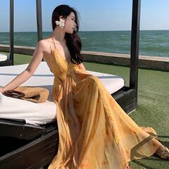 度假风海边氛围感落日黄昏黄色纯欲露背吊带挂脖露背大摆超仙长裙