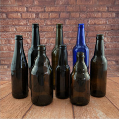 新しい 330 ミリリットル茶色のビール瓶 250 ミリリットル透明ソーダ飲料ボトル 500 ミリリットル茶色のガラスビール瓶