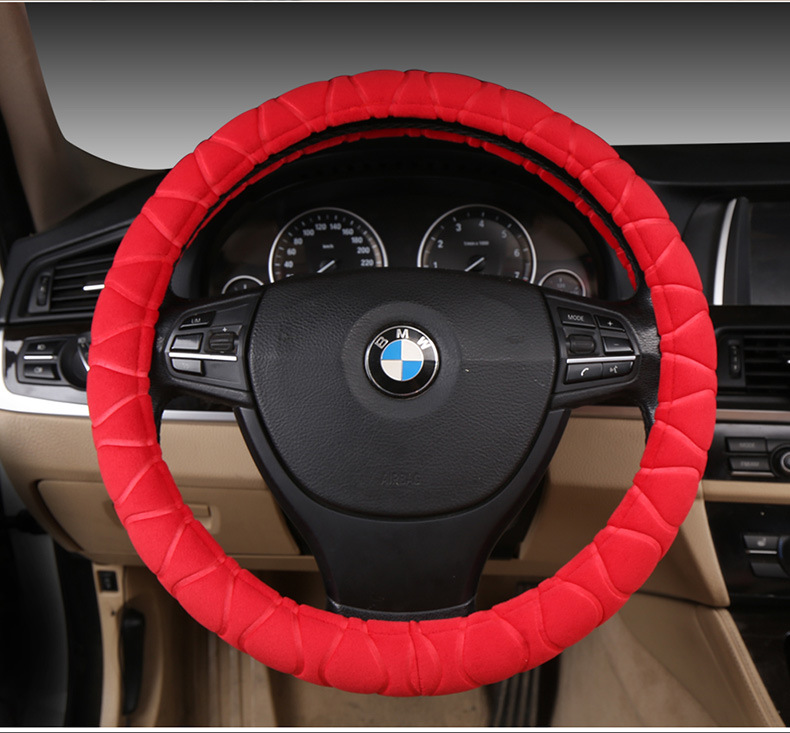 Car Steering Wheel Cover, Plush and Thickened, Non-Slip, Sweat-Absorbent, Breathable, Cute, Suitable for Both Men and Women, Universal for All Seasons