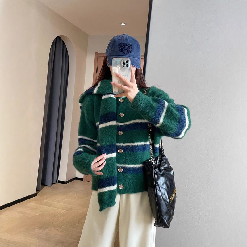Atmospheric Wool Blend Fluffy Plush Color-Block Striped Scarf Cardigan Sweater for Women 2025 Winter G122206