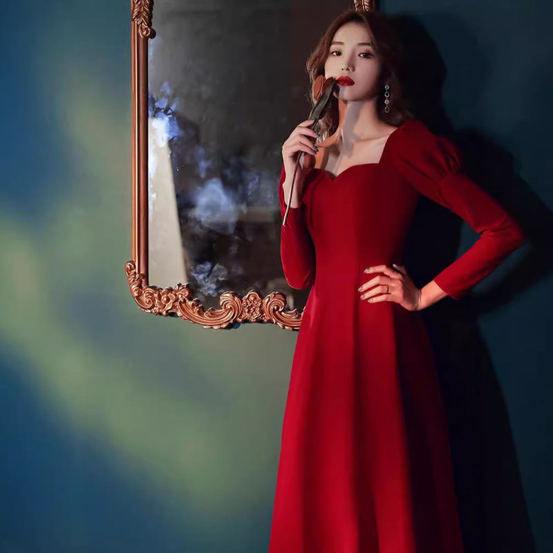 Bride's Toast Dress 2026 Spring New Evening Gown Square Neck Long Sleeve Simple and Elegant Long Dress for Daily Wear