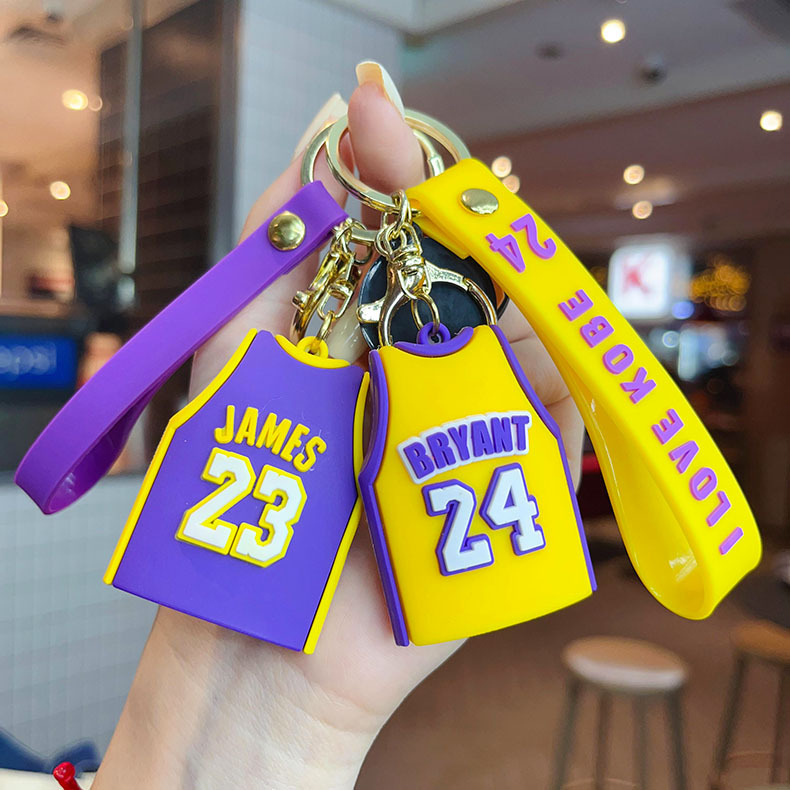NBA球衣钥匙扣创意立体pvc公仔科比詹姆斯纪念挂件包包配饰小礼品