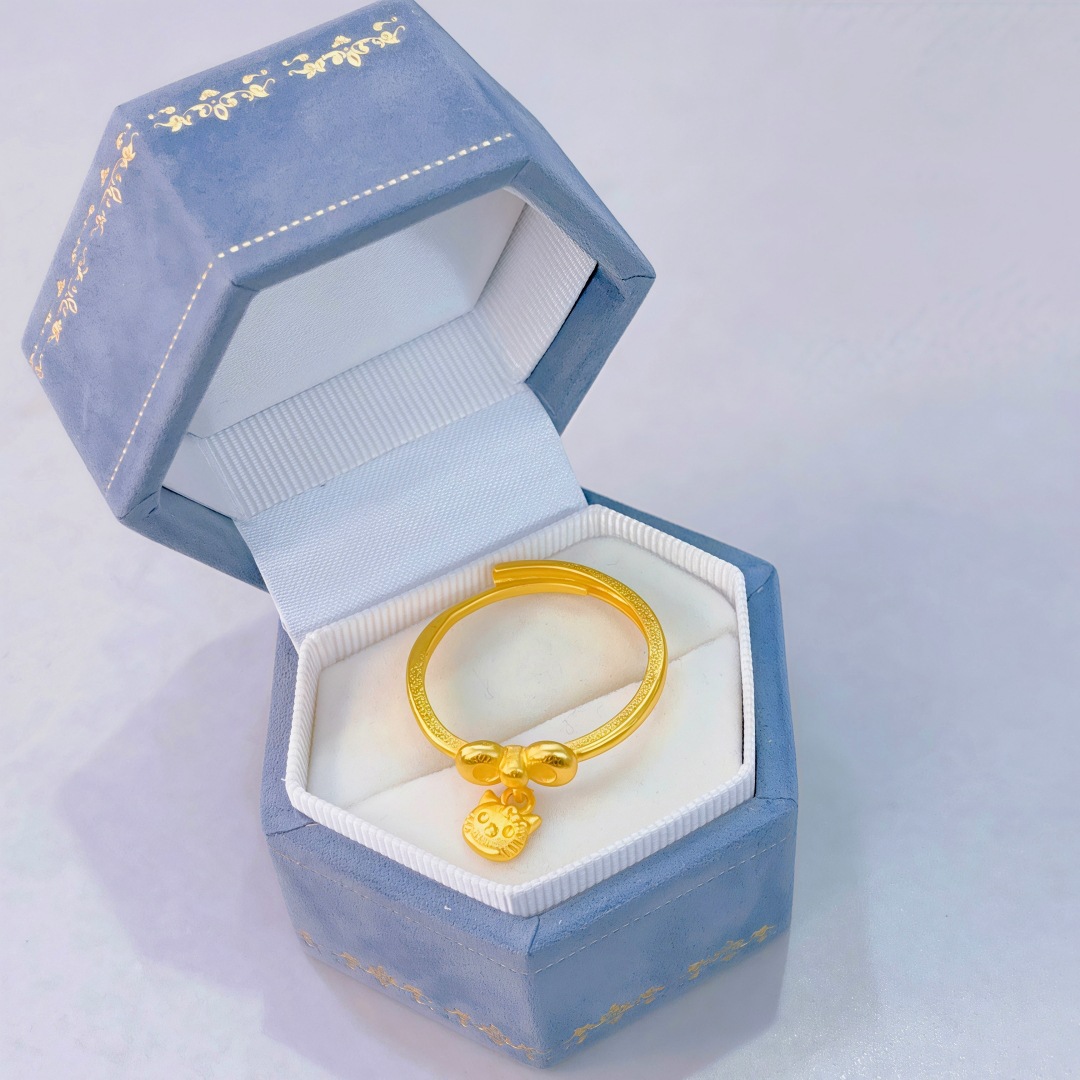 One size ring with tassels with bow