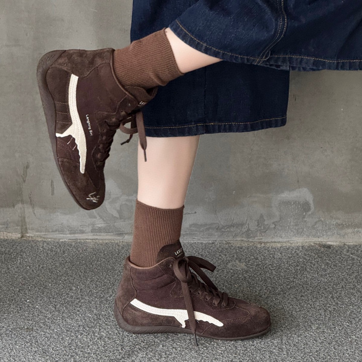 2025秋季新款复古阿甘德训鞋拼色休闲百搭运动鞋平底透气高帮板鞋