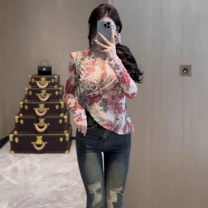 Korean Style Asymmetrical Cross-Waist V Neck Floral Shirt for Women Spring and Autum New Slim Slim Short Top Ins Korean Style Asymmetrical Cross-Waist V Neck Floral Shirt for Women Spring and Autum New Slim Slim Short Top Ins
