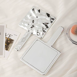 美发梳;化妆镜;沐浴球浴擦