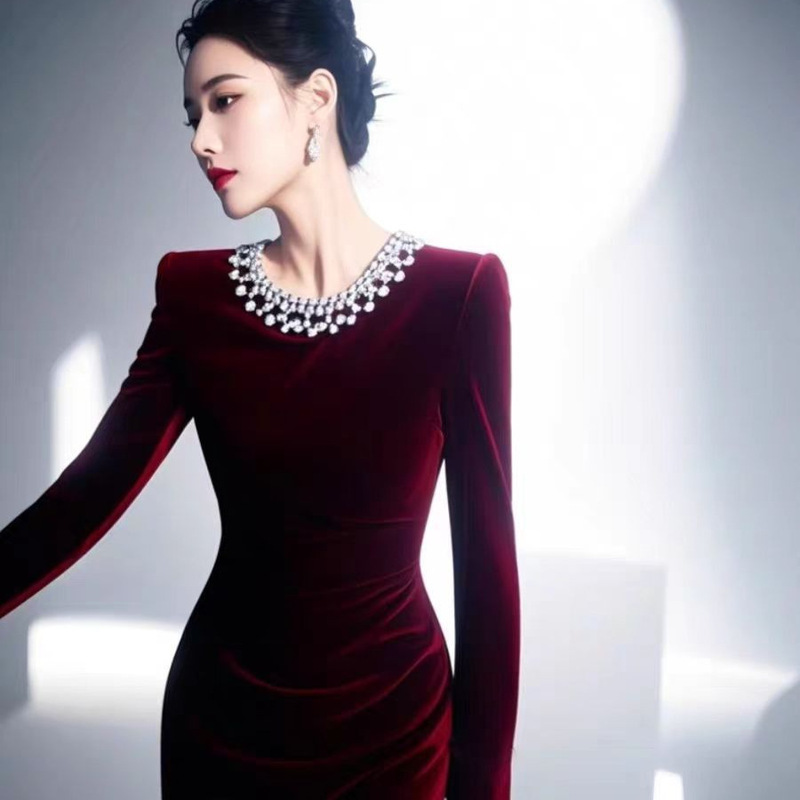 Christmas Wear Red Velvet Dress Autumn and Winter Beautiful and Unique French Style High-End Dress Skirt for Women