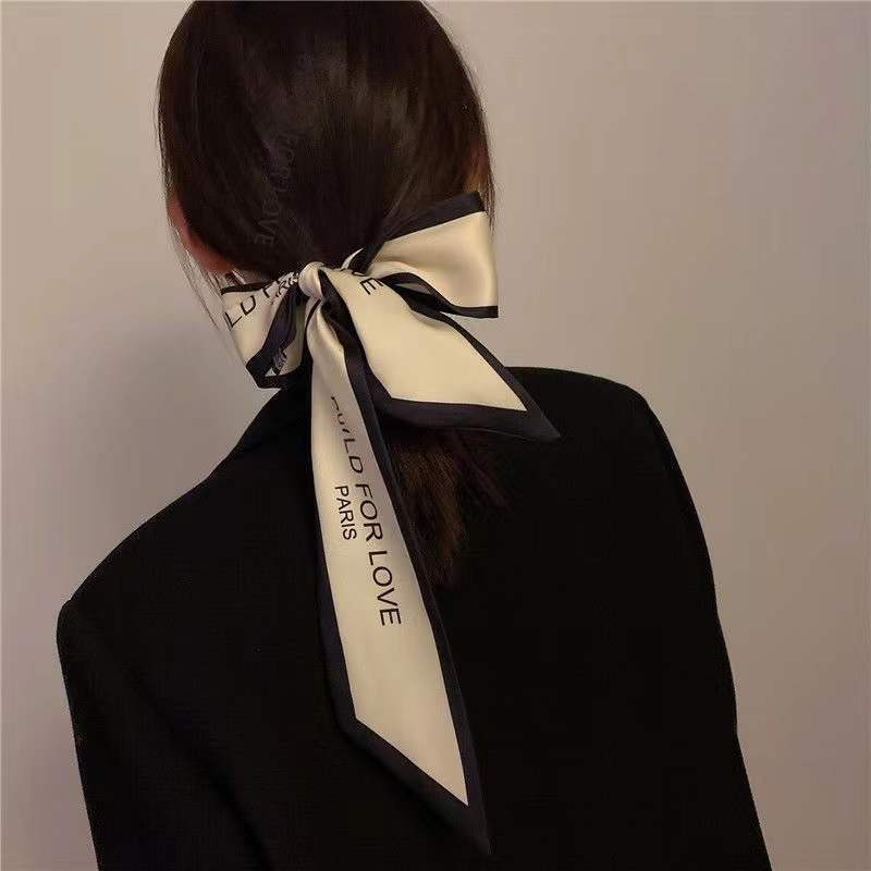 新商品の長条の小さいシルクのタオルのヘアバンドの女性の両面の優雅な紐付けのカバンのリボンのリボンのリボン|undefined