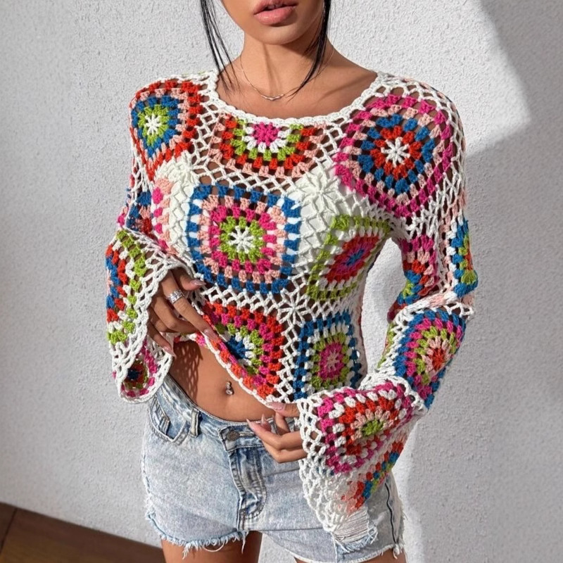 Crocheted Floral Pattern Bell-Sleeved Short Sweater, Fashionable and Versatile, White