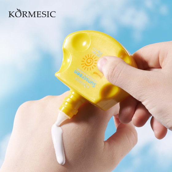 KORMESIC English light Sunscreen Sunscreen refreshing non-greasy cross-border foreign trade factory wholesale