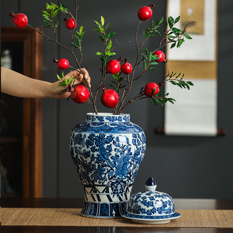 Jingdezhen vasos de cerámica pintados a mano antiguos flores de porcelana azul flores y pájaros generales jarras de té cubierta jarras adornos de decoración del hogar