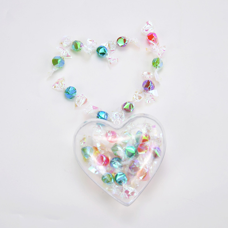 工厂直销创意心形糖果盒透明空心塑料盒爱心喜糖盒美甲亮片收纳盒