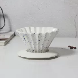 咖啡杯;陶瓷杯;咖啡过滤器