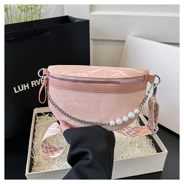 750g Weight Nylon Lining Material Zipper Closure Type Single Shoulder Strap Strap Type Crossbody Bag Bags Type Casual, Holiday Occasion Pu Leather Material Solid Color Pattern All Seasons Season Women's Gender Vintage Style, Streetwear Style Dumpling Shape Shape Medium Size Women's Vintage Style Streetwear Solid Color Pu Leather Waist Bags 23
