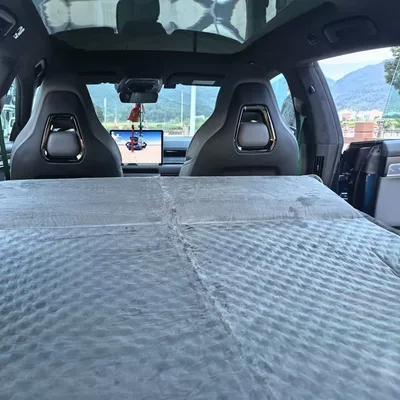 Car Automatic Inflatable Rest and: Vehicle-mounted inflatable bed