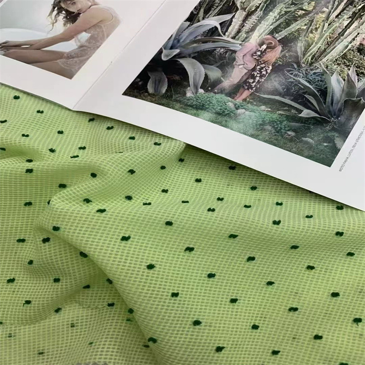 立体剪花肌理感小米格时装面料春夏连衣裙衬衫吊带裙布料现货供应