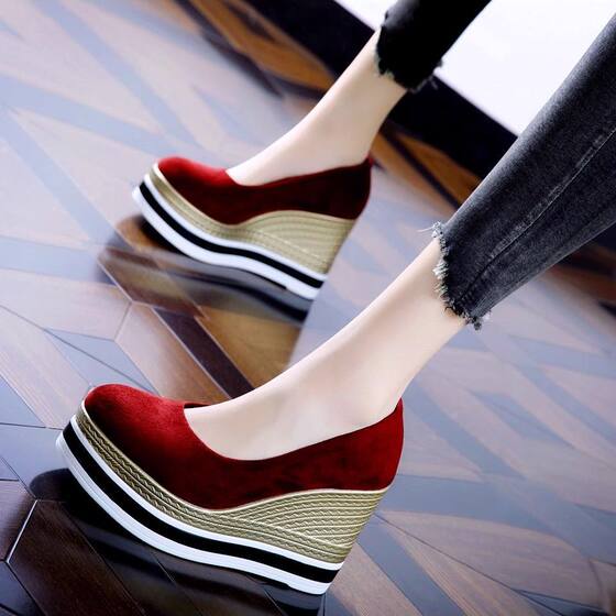Wedge Shoes Women's 2025 Spring New Elegant Suede Platform Shoes Thick Sole Comfortable Shallow Mouth Round-toe High Heels