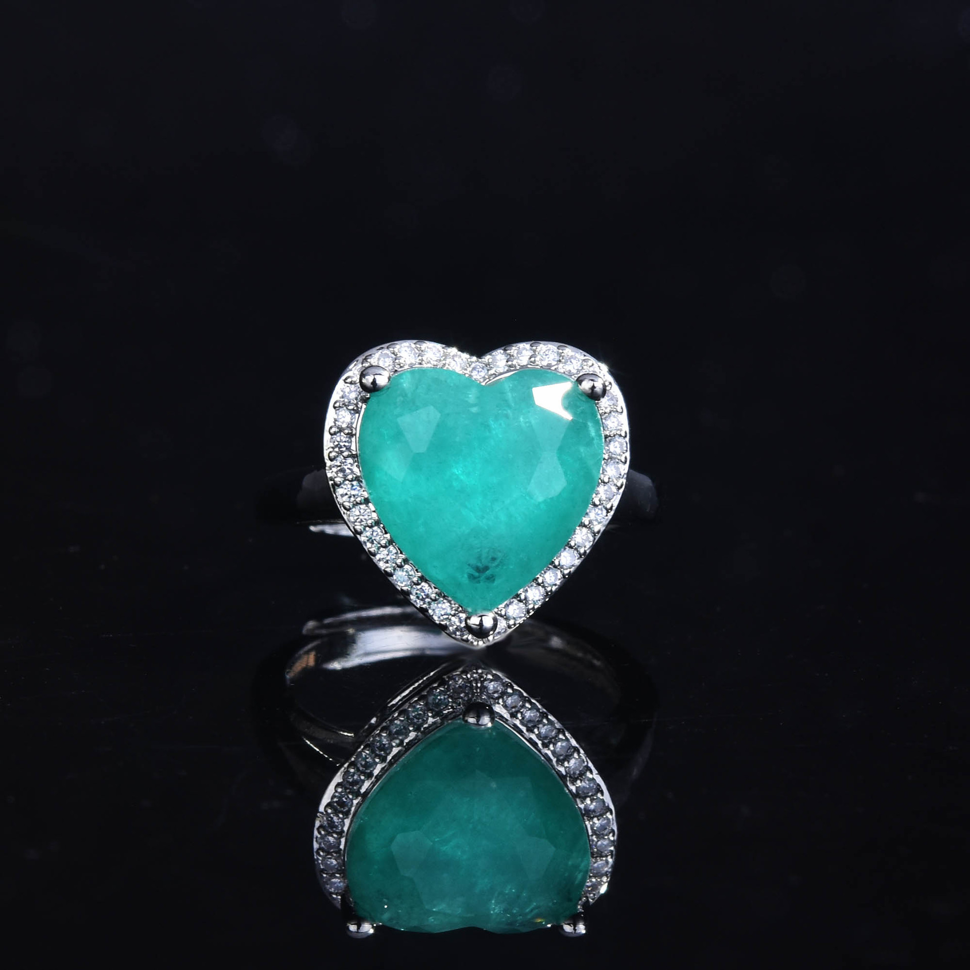 Wholesale Imitation Natural Paraiba Set Heart-shaped Ring Pendant Necklace Earrings Set display picture 4