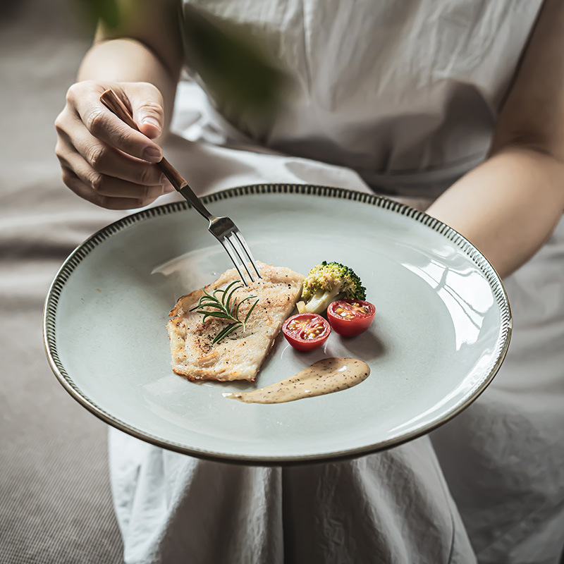 Retro and Exquisite Large and Small Plates, Practical Ceramic Dinner Plates, B&B Restaurant Salad Plates, Steak Plates, Tableware Flat Plates