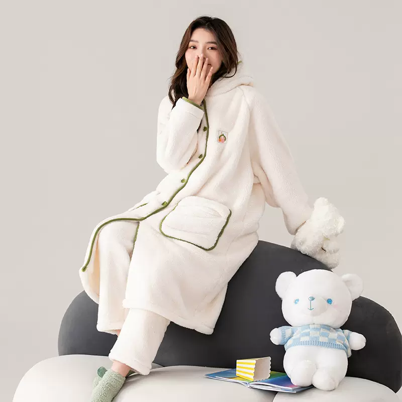 睡衣女秋冬季珊瑚绒加绒加厚法兰绒长款睡袍女可爱连帽家居服套装
