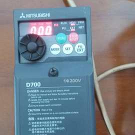 拆机三菱原装变频器FR-D720S-0.4K-CHT  220VAC 0.4KW实拍图片